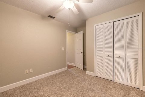 House in Deltona, Florida 4 bedrooms, 143.26 sq.m. № 1899305 - photo 22