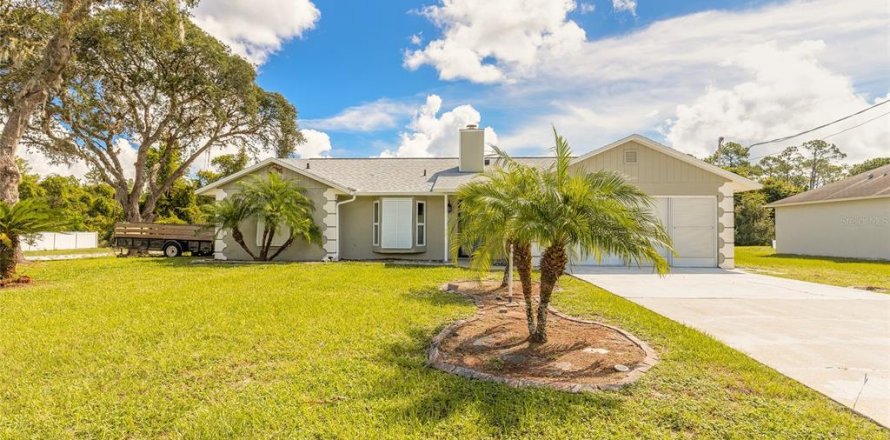 Casa en Deltona, Florida 4 dormitorios, 143.26 m2 № 1899305