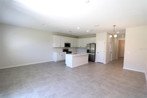 Townhouse in Riverview, Florida 3 bedrooms, 172.05 sq.m. № 2267324 - photo 4