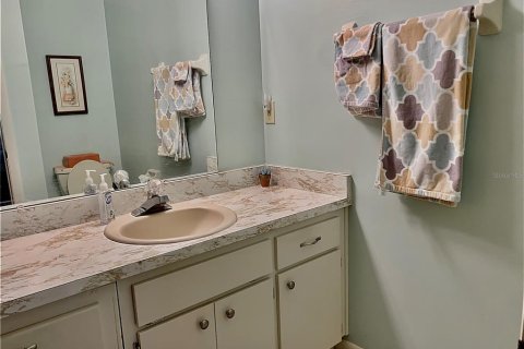 Condominio en venta en Zephyrhills, Florida, 2 dormitorios, 80.27 m2 № 1598713 - foto 17