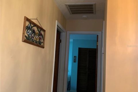 Condominio en venta en Zephyrhills, Florida, 2 dormitorios, 80.27 m2 № 1598713 - foto 30