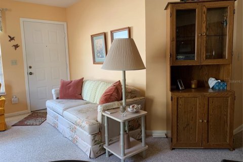 Condominio en venta en Zephyrhills, Florida, 2 dormitorios, 80.27 m2 № 1598713 - foto 12