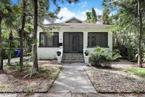 Casa en venta en Miami, Florida, 2 dormitorios, 90.3 m2 № 1968808 - foto 1
