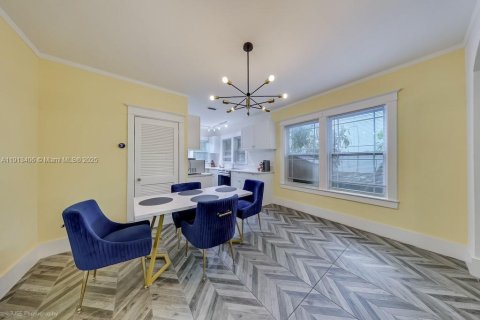 Casa en venta en Miami, Florida, 2 dormitorios, 90.3 m2 № 1968808 - foto 6