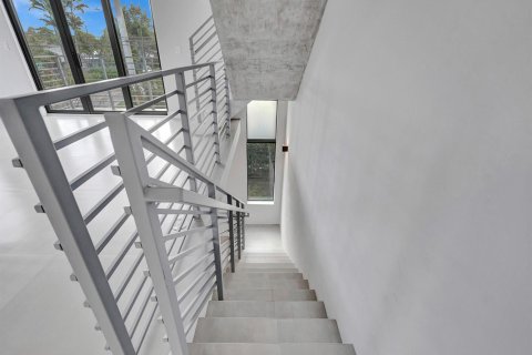 Touwnhouse à louer à Fort Lauderdale, Floride: 3 chambres, 152.55 m2 № 2439178 - photo 10
