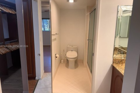 Купить кондоминиум в Пемброк-Пайнс, Флорида 1 спальня, 95.97м2, № 2002841 - фото 15