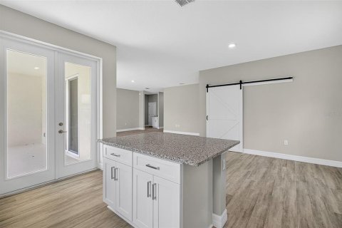 Casa en venta en North Port, Florida, 4 dormitorios, 194.35 m2 № 1883710 - foto 11