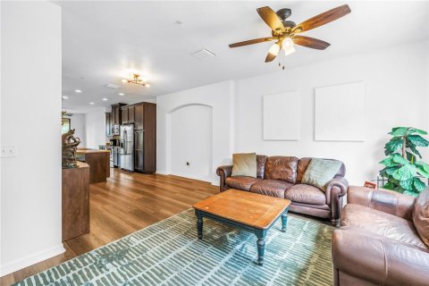 Adosado en venta en Tampa, Florida, 2 dormitorios, 160.16 m2 № 2348073 - foto 16