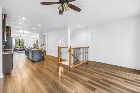 Adosado en venta en Tampa, Florida, 2 dormitorios, 160.16 m2 № 2348073 - foto 12