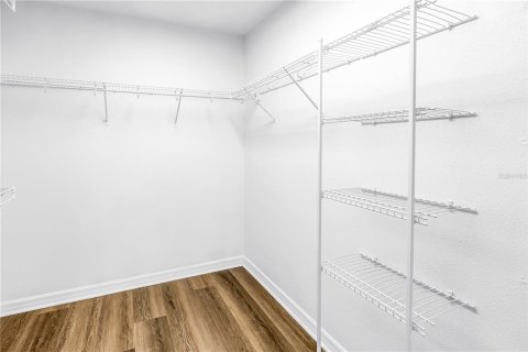 Adosado en venta en Tampa, Florida, 2 dormitorios, 160.16 m2 № 2348073 - foto 25