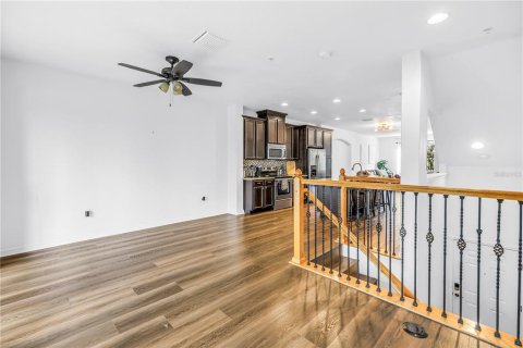 Adosado en venta en Tampa, Florida, 2 dormitorios, 160.16 m2 № 2348073 - foto 11