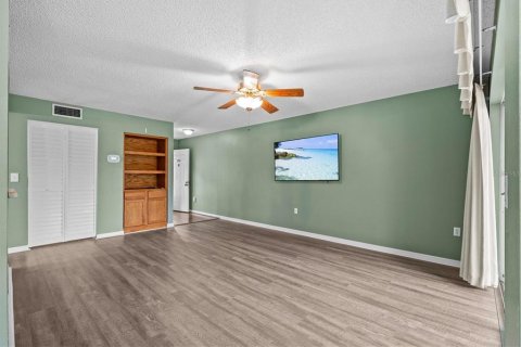 Condominio en venta en Dunedin, Florida, 2 dormitorios, 101.26 m2 № 1843690 - foto 6