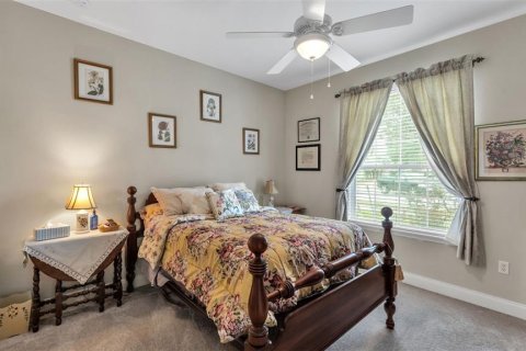 House in Lakeland, Florida 4 bedrooms, 221.2 sq.m. № 2215754 - photo 25