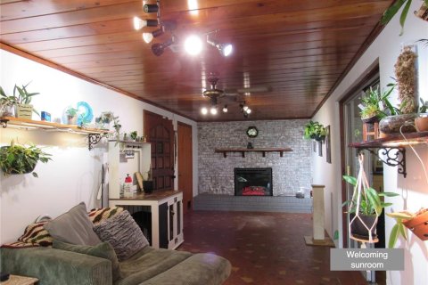 Casa en venta en Alachua, Florida, 3 dormitorios, 165.37 m2 № 1673558 - foto 5