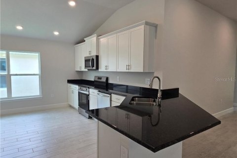 Купить виллу или дом в Инвернесс, Флорида 7 комнат, 169.08м2, № 1899568 - фото 4