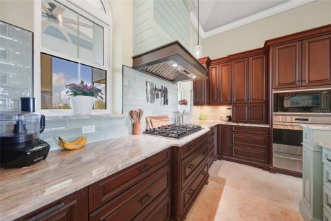 House in Englewood, Florida 3 bedrooms, 414.34 sq.m. № 1751866 - photo 11