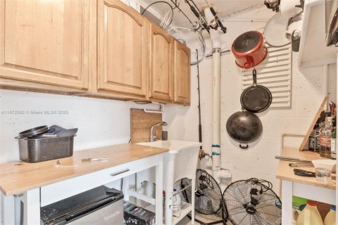 Casa en alquiler en Key Largo, Florida, 2 dormitorios, 67.45 m2 № 1980420 - foto 8