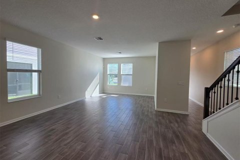 Villa ou maison à louer à Winter Garden, Floride: 4 chambres, 231.51 m2 № 2383762 - photo 11
