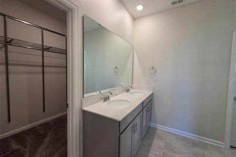 Villa ou maison à louer à Winter Garden, Floride: 4 chambres, 231.51 m2 № 2383762 - photo 6