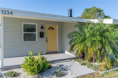 Villa ou maison à vendre à Saint Petersburg, Floride: 3 chambres, 142.14 m2 № 2148351 - photo 3