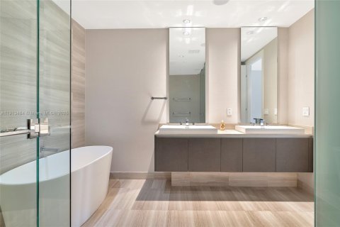 Снять в аренду кондоминиум в Авентура, Флорида 3 спальни, 207.92м2, № 1972741 - фото 28