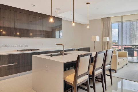 Снять в аренду кондоминиум в Авентура, Флорида 3 спальни, 207.92м2, № 1972741 - фото 12