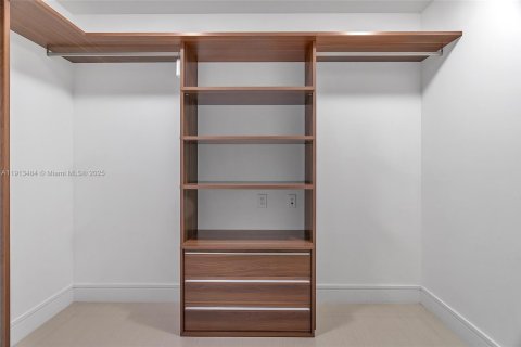 Снять в аренду кондоминиум в Авентура, Флорида 3 спальни, 207.92м2, № 1972741 - фото 26