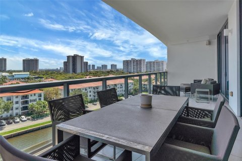 Снять в аренду кондоминиум в Авентура, Флорида 3 спальни, 207.92м2, № 1972741 - фото 6