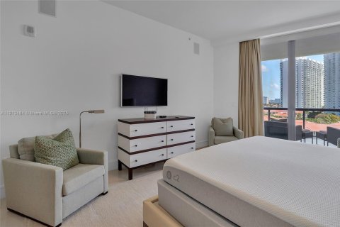 Снять в аренду кондоминиум в Авентура, Флорида 3 спальни, 207.92м2, № 1972741 - фото 24