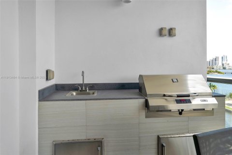 Снять в аренду кондоминиум в Авентура, Флорида 3 спальни, 207.92м2, № 1972741 - фото 7