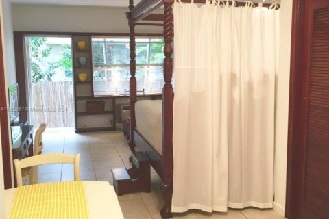 Купить кондоминиум в Майами-Бич, Флорида 37.16м2, № 2023151 - фото 9