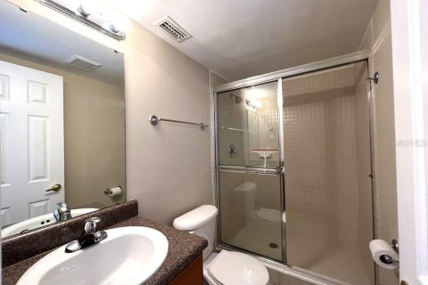 Copropriété à louer à Sarasota, Floride: 2 chambres, 97.45 m2 № 2396439 - photo 10