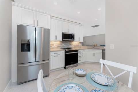 Casa en venta en Venice, Florida, 2 dormitorios, 149.67 m2 № 1749334 - foto 6