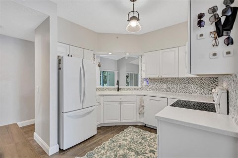 Copropriété à louer à Bradenton, Floride: 2 chambres, 93.27 m2 № 2419710 - photo 20