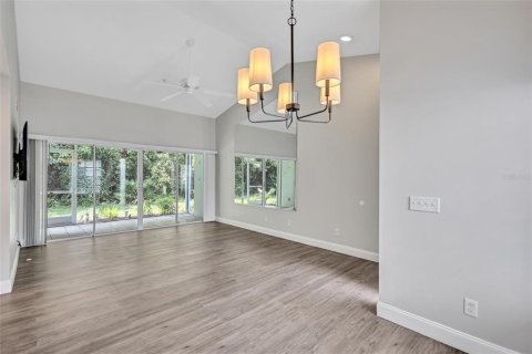 Copropriété à louer à Bradenton, Floride: 2 chambres, 93.27 m2 № 2419710 - photo 14