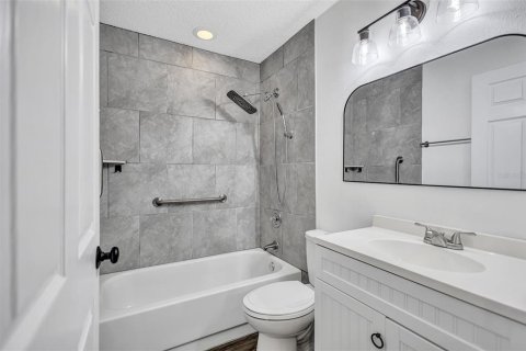 Copropriété à louer à Bradenton, Floride: 2 chambres, 93.27 m2 № 2419710 - photo 25