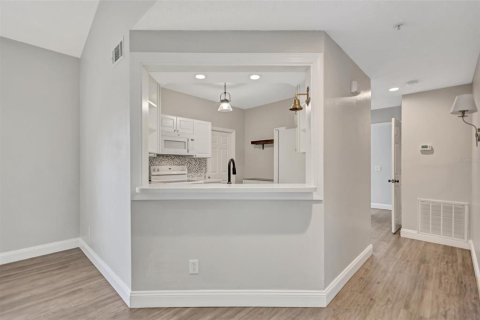 Copropriété à louer à Bradenton, Floride: 2 chambres, 93.27 m2 № 2419710 - photo 16