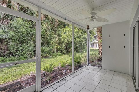 Copropriété à louer à Bradenton, Floride: 2 chambres, 93.27 m2 № 2419710 - photo 10