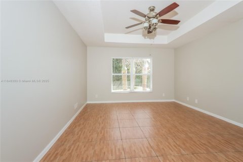 Casa en venta en Port St. Lucie, Florida, 3 dormitorios, 163.32 m2 № 1848923 - foto 12