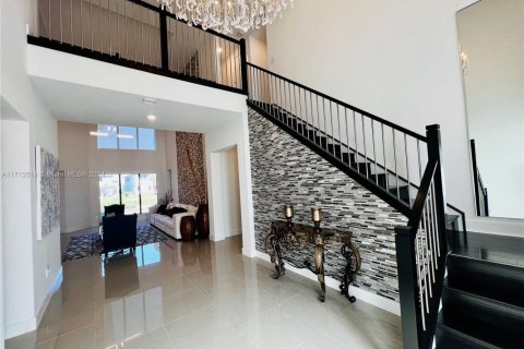 House in Parkland, Florida 6 bedrooms, 429.39 sq.m. № 1695175 - photo 28