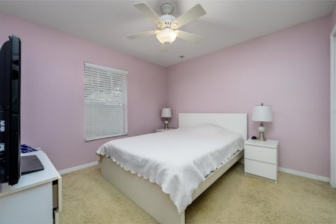 Casa en venta en Zephyrhills, Florida, 3 dormitorios, 185.25 m2 № 1684566 - foto 13