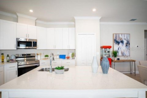 Casa en venta en Winter Haven, Florida, 3 dormitorios, 156.08 m2 № 1620586 - foto 4
