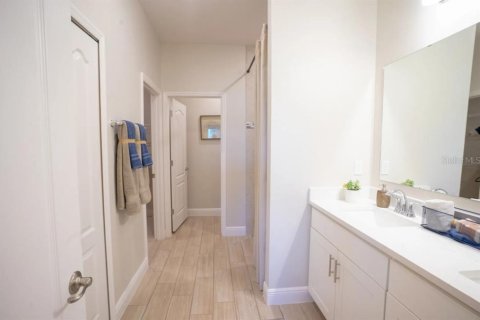 Casa en venta en Winter Haven, Florida, 3 dormitorios, 156.08 m2 № 1620586 - foto 14