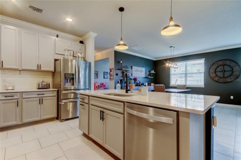 House in Lutz, Florida 4 bedrooms, 217.39 sq.m. № 1757879 - photo 23