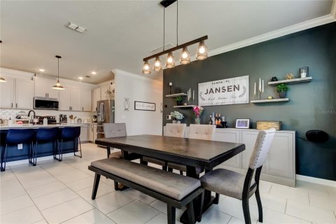 House in Lutz, Florida 4 bedrooms, 217.39 sq.m. № 1757879 - photo 16