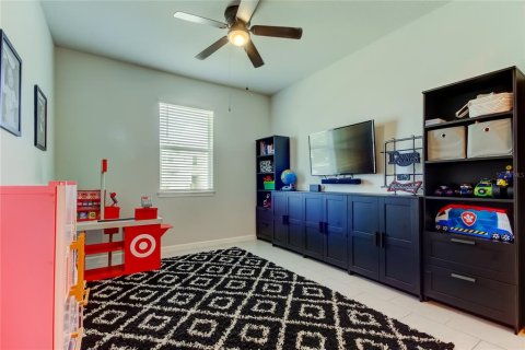 House in Lutz, Florida 4 bedrooms, 217.39 sq.m. № 1757879 - photo 11