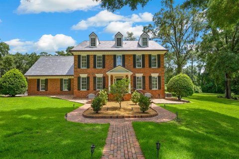 Casa en venta en Gainesville, Florida, 6 dormitorios, 445.93 m2 № 1844533 - foto 1