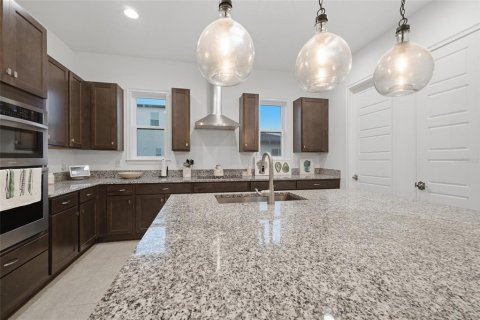 Adosado en venta en Orlando, Florida, 3 dormitorios, 202.16 m2 № 2205494 - foto 14