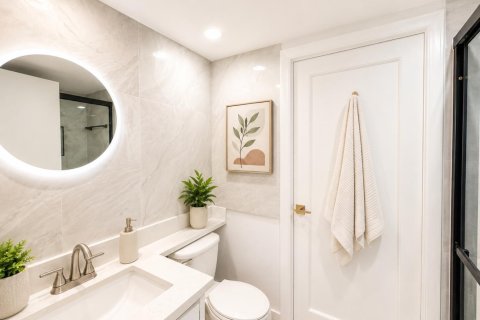 Townhouse in Palm Beach Gardens, Florida 2 bedrooms, 110 sq.m. № 2378702 - photo 8