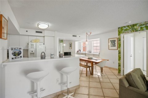 Condo in Aventura, Florida, 3 bedrooms  № 1857446 - photo 6